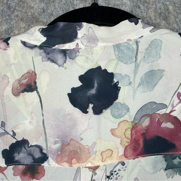 Haute Hippie Watercolor Floral Dreamy Mature Flowy Feminine Silk Blouse - Sz L - Picture 7 of 15